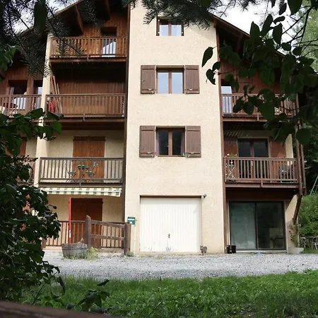 Agreable Au Calme Avec Vue Montagne, Commune De Le Monetier Les Bains - Le Freyssinet *
