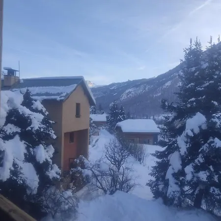 Agreable Au Calme Avec Vue Montagne, Commune De Le Monetier Les Bains - Le Freyssinet *